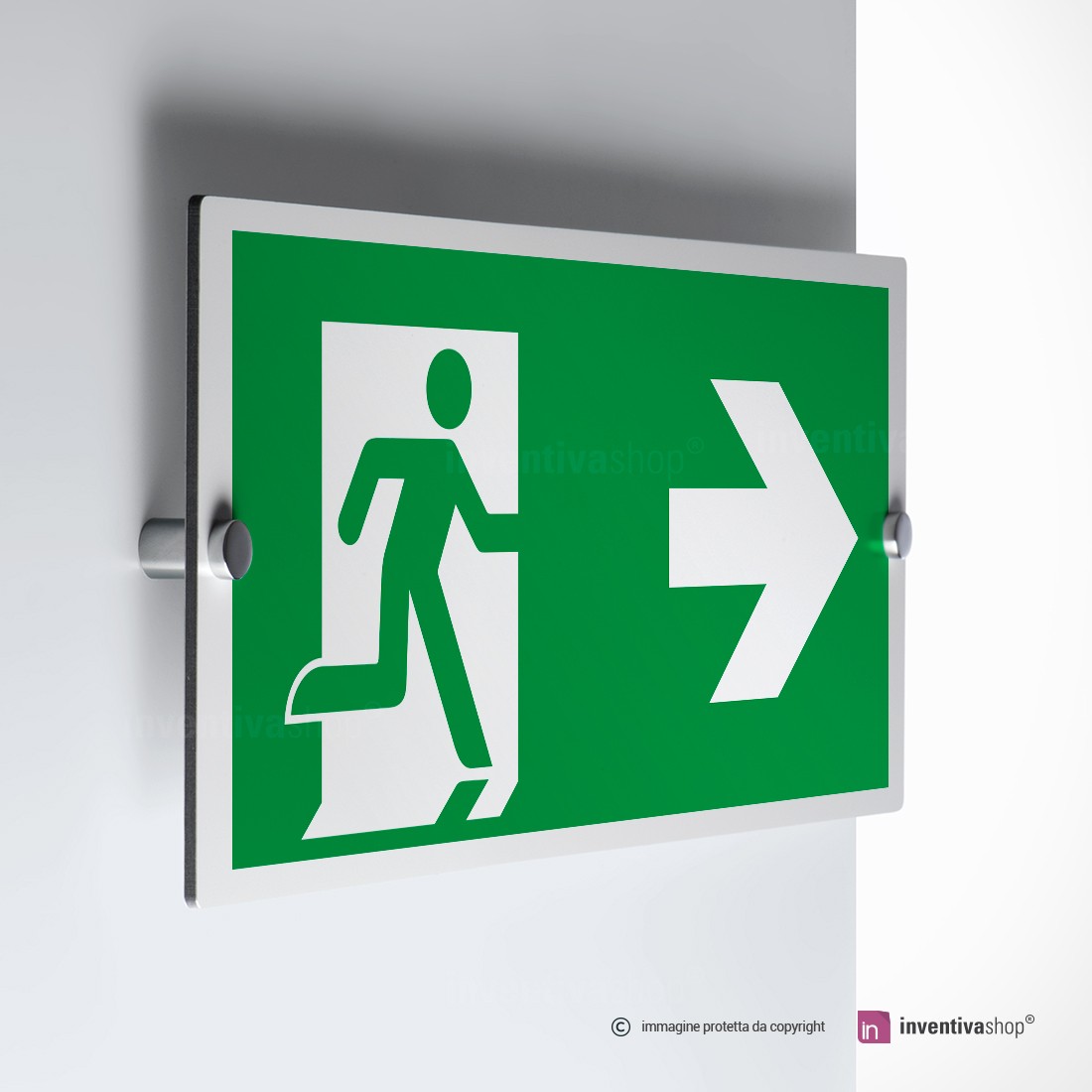 Cartello Uscita di sicurezza sinistra - A - Alluminio 120x145 mm