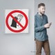 Cartello plexiglass su parete con distanziatori: Vietato indossare guanti P028
