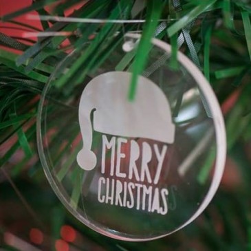 Agoer Palline di Natale da riempire, 2 misure, 16 palline trasparenti per albero di Natale personalizzate, fai da te, decorazioni per albero di Natale con adesivi e nastro colorato