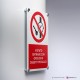 Cartello alluminio su parete con distanziatori: vietato entrare con orologi e oggetti metallici